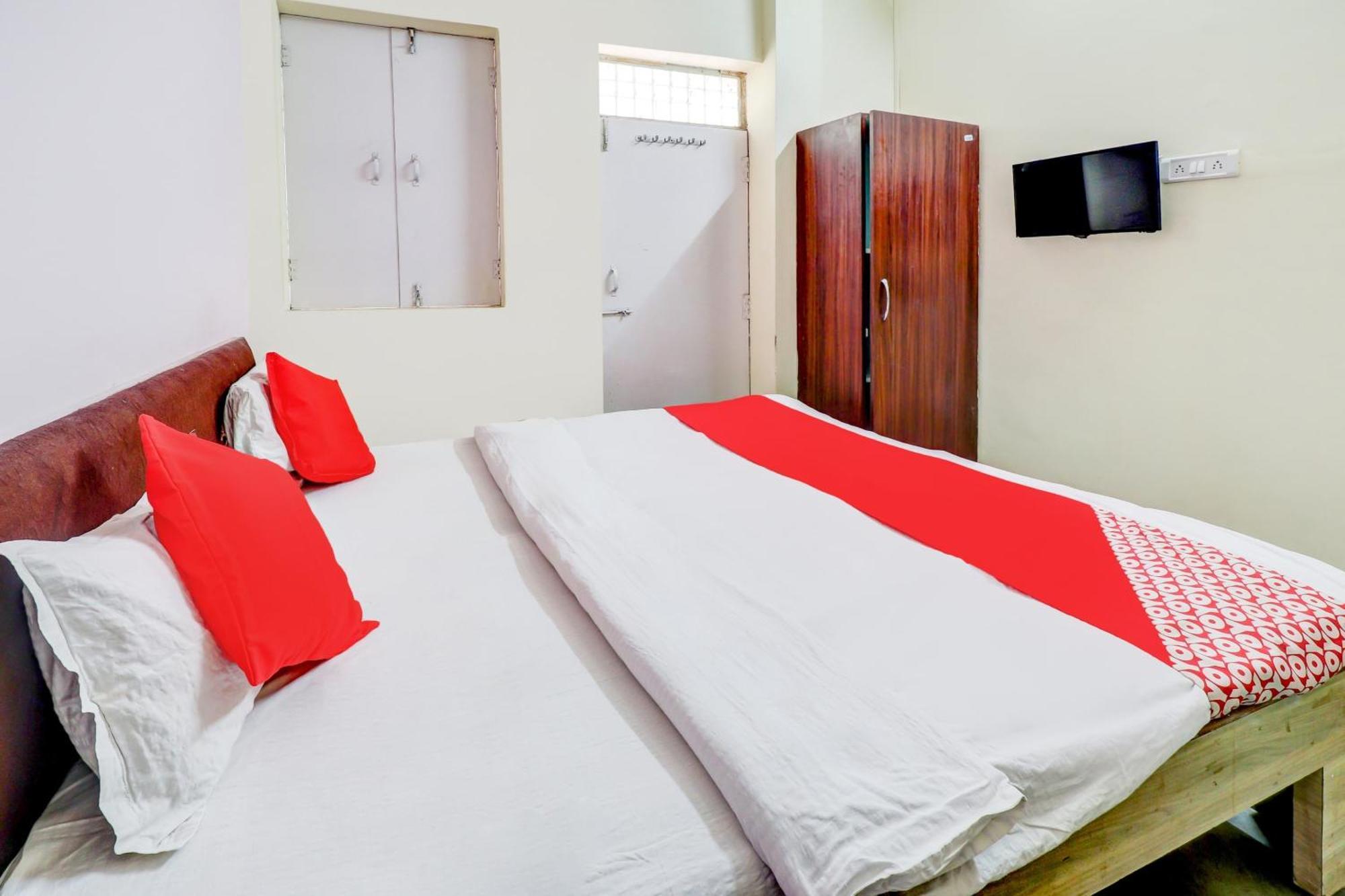 Hotel Spot On Siddhi Maa Gwalior Exterior foto