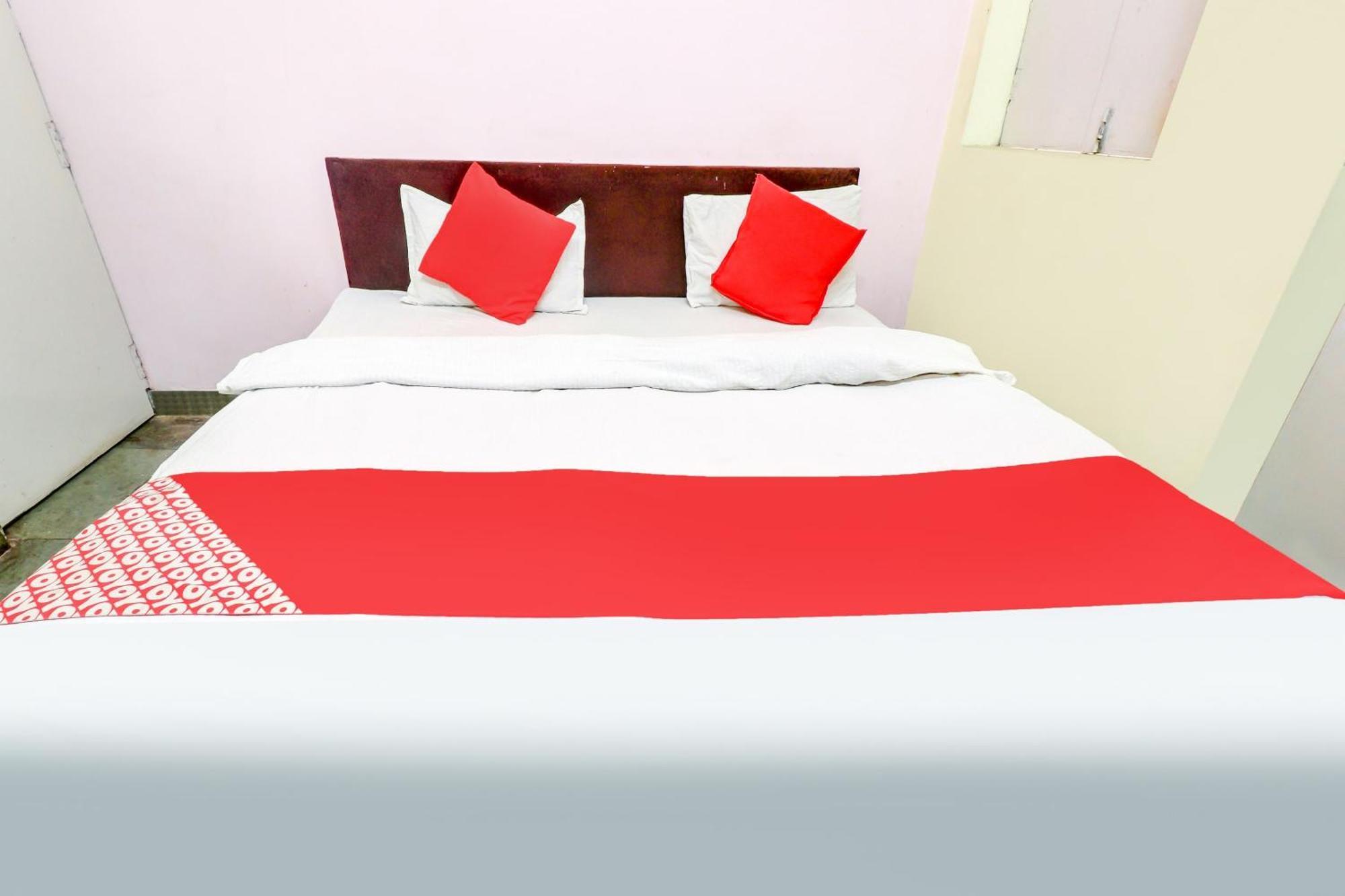 Hotel Spot On Siddhi Maa Gwalior Exterior foto