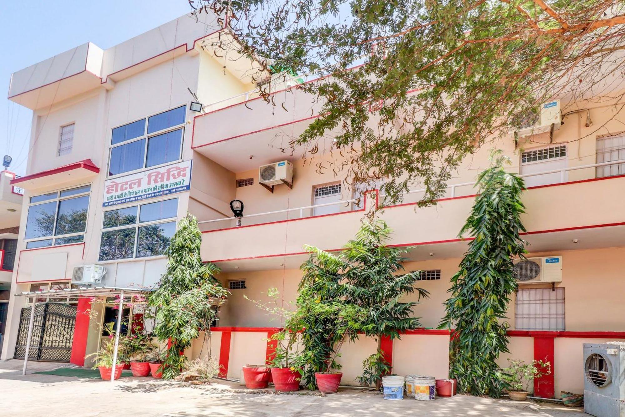 Hotel Spot On Siddhi Maa Gwalior Exterior foto